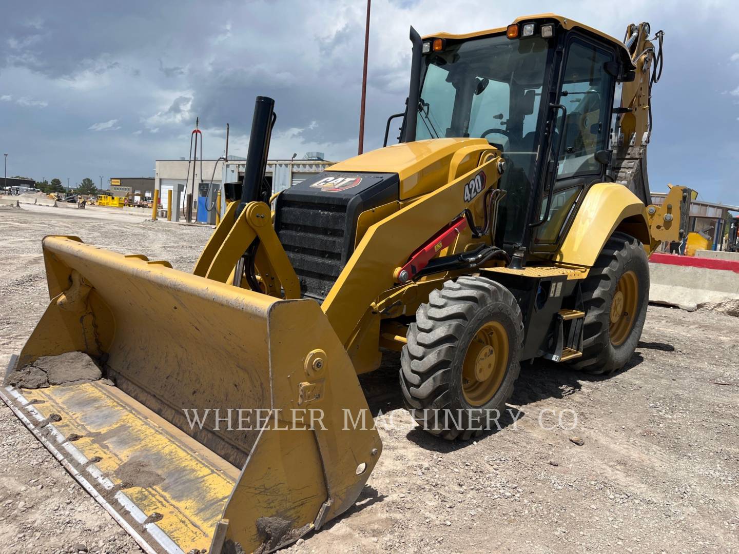 2020 Caterpillar 420 Tractor Loader Backhoe