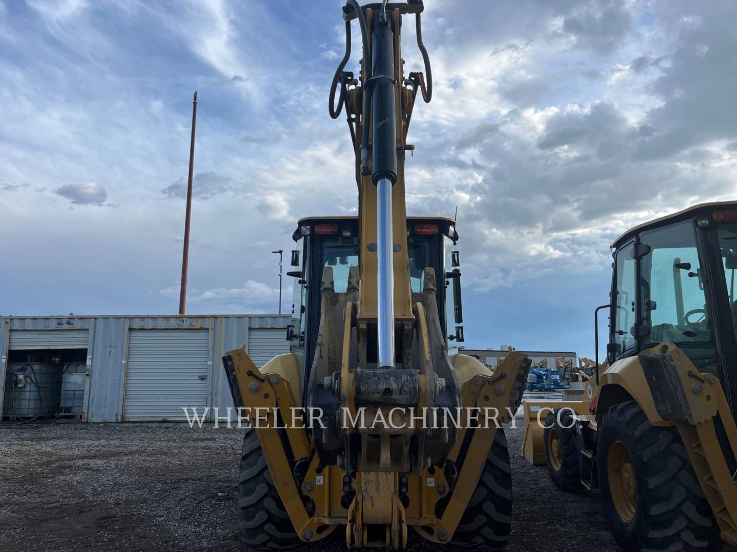 2022 Caterpillar 420 Tractor Loader Backhoe