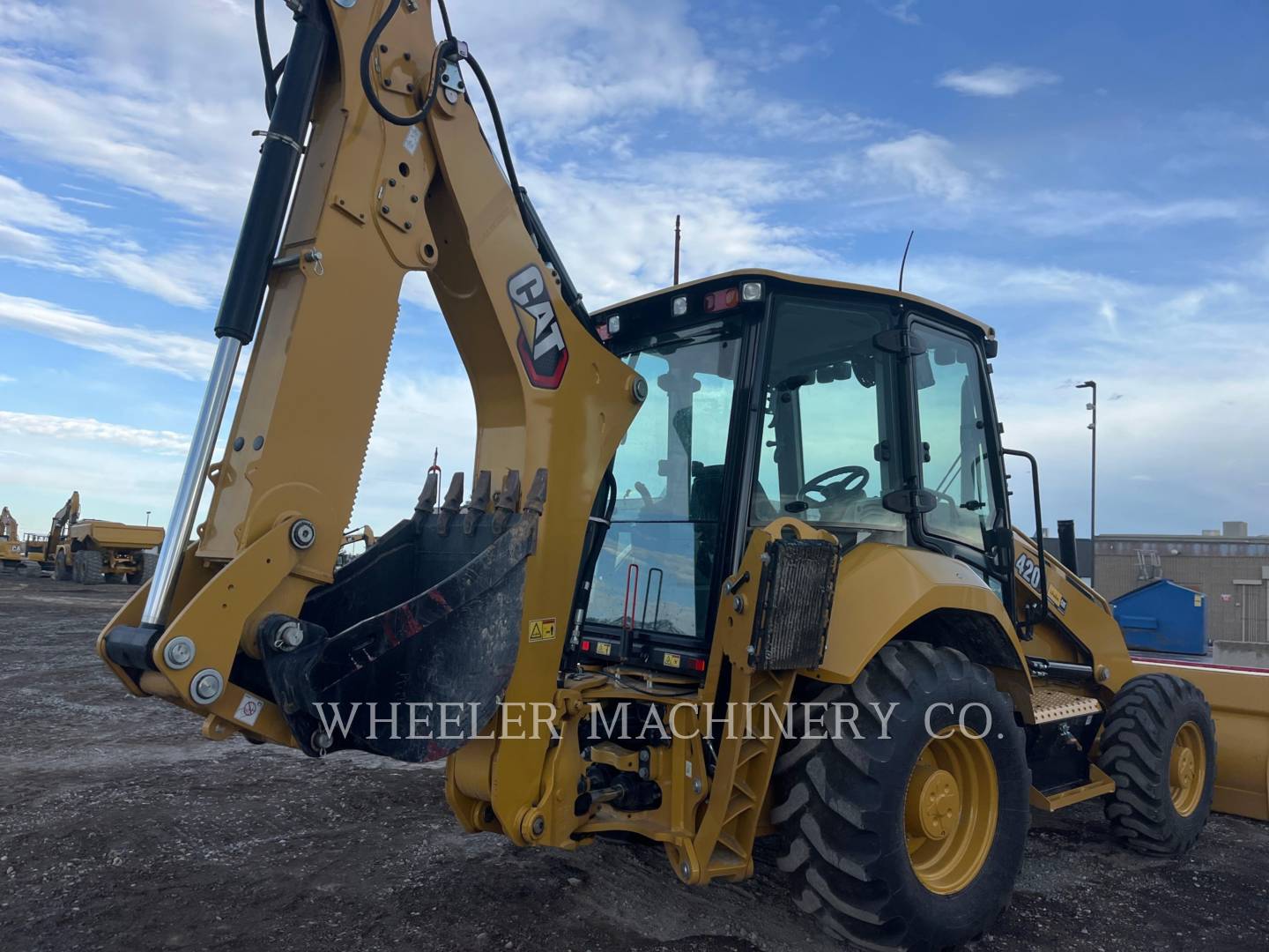 2022 Caterpillar 420 Tractor Loader Backhoe