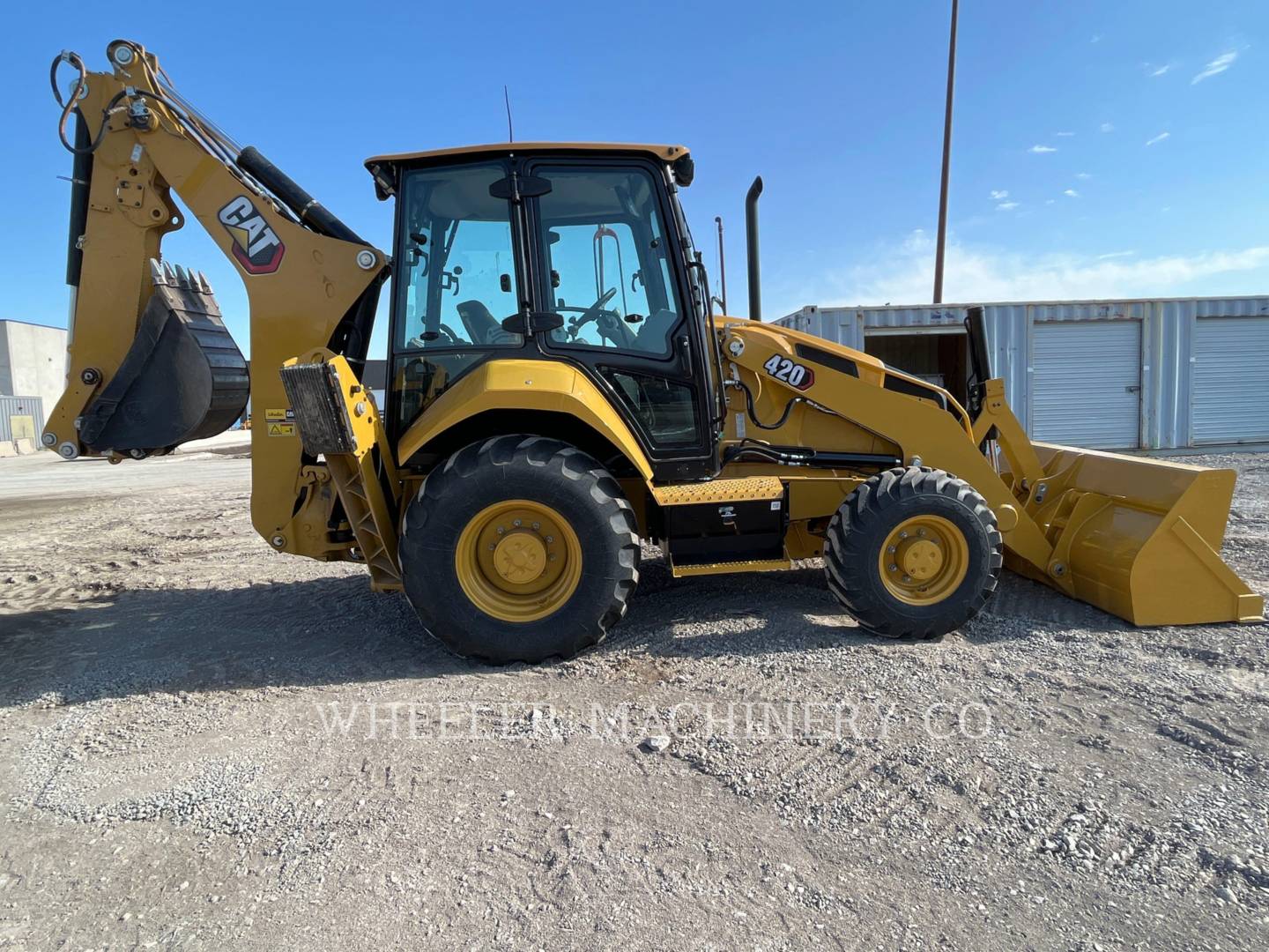 2022 Caterpillar 420 Tractor Loader Backhoe