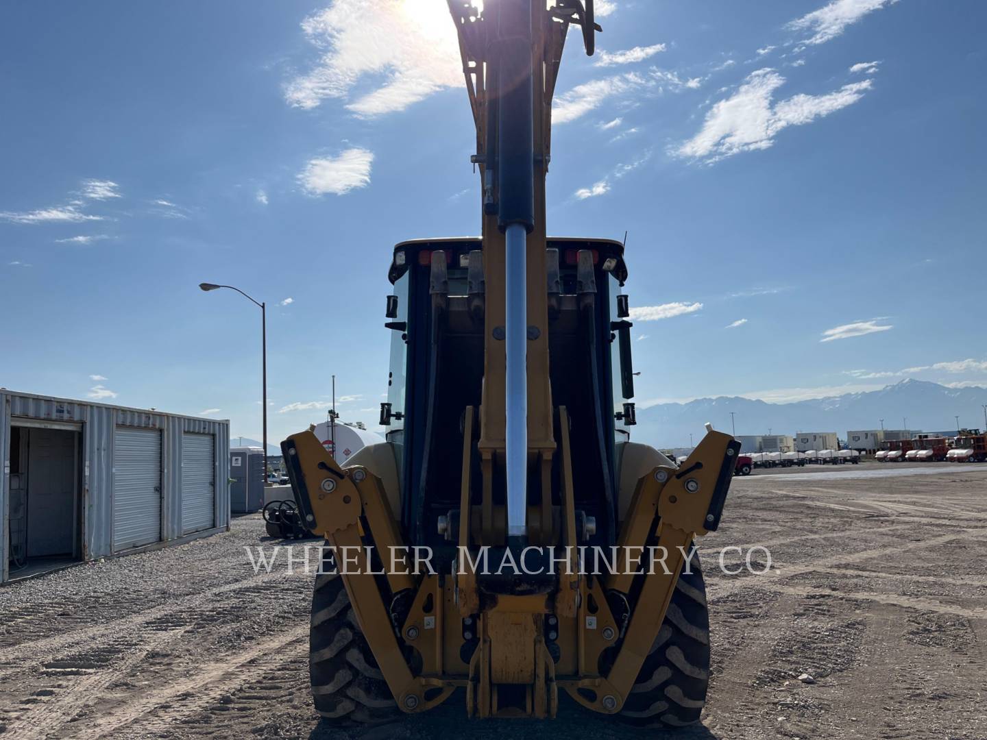 2022 Caterpillar 420 Tractor Loader Backhoe