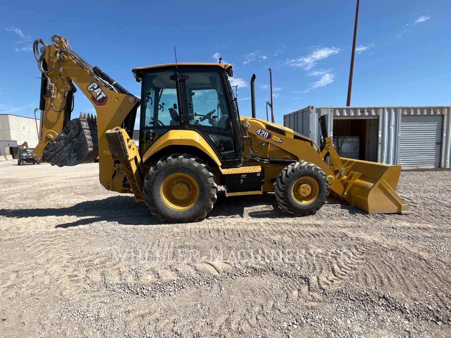 2022 Caterpillar 420 TH Tractor Loader Backhoe