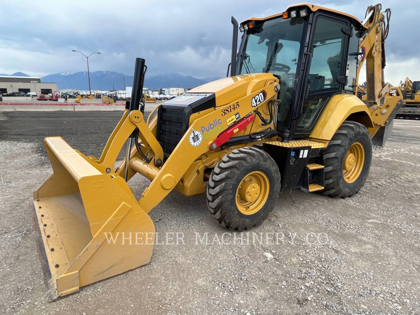 2022 Caterpillar 420 Tractor Loader Backhoe