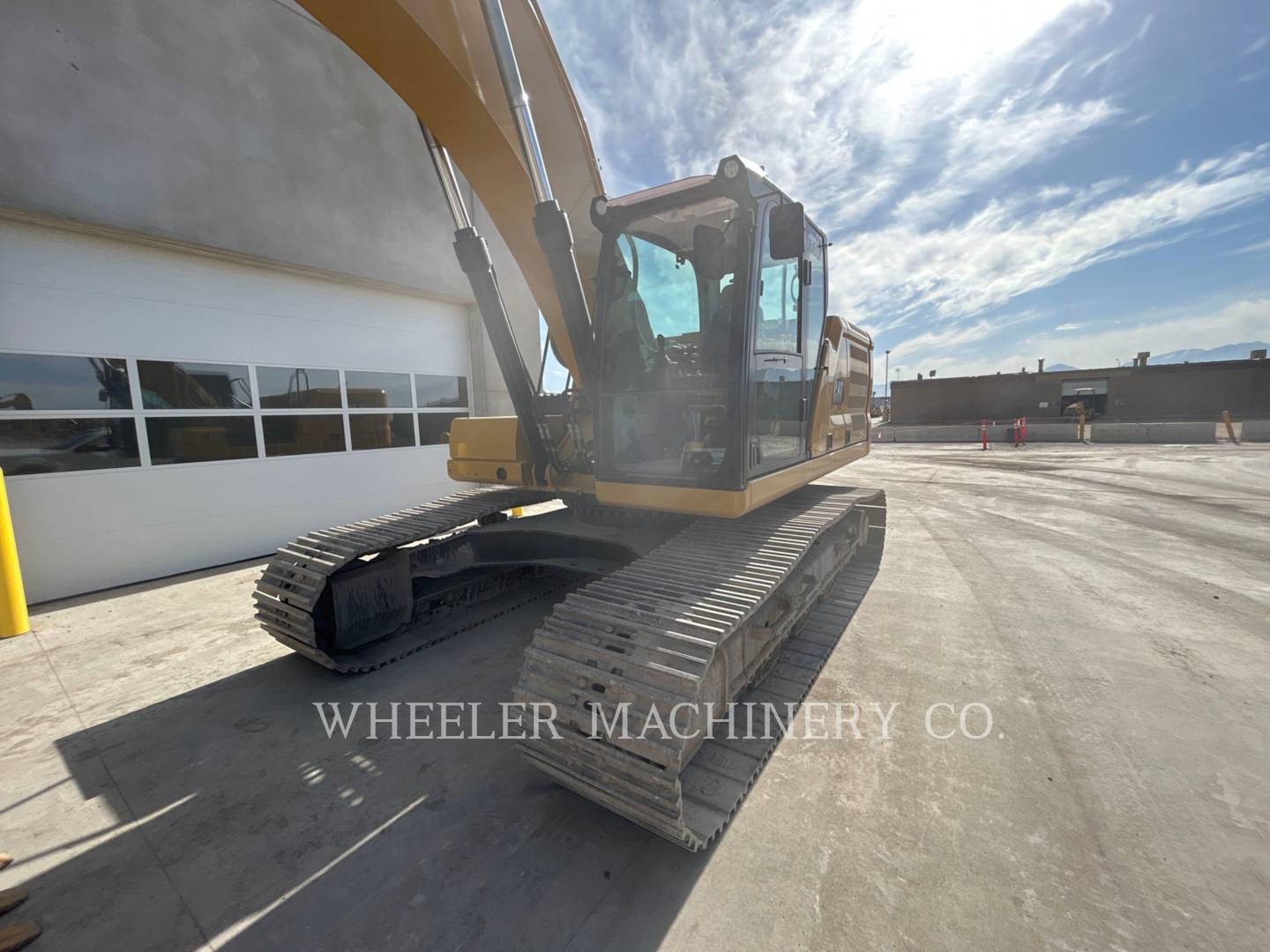 2023 Caterpillar 330 CF Excavator