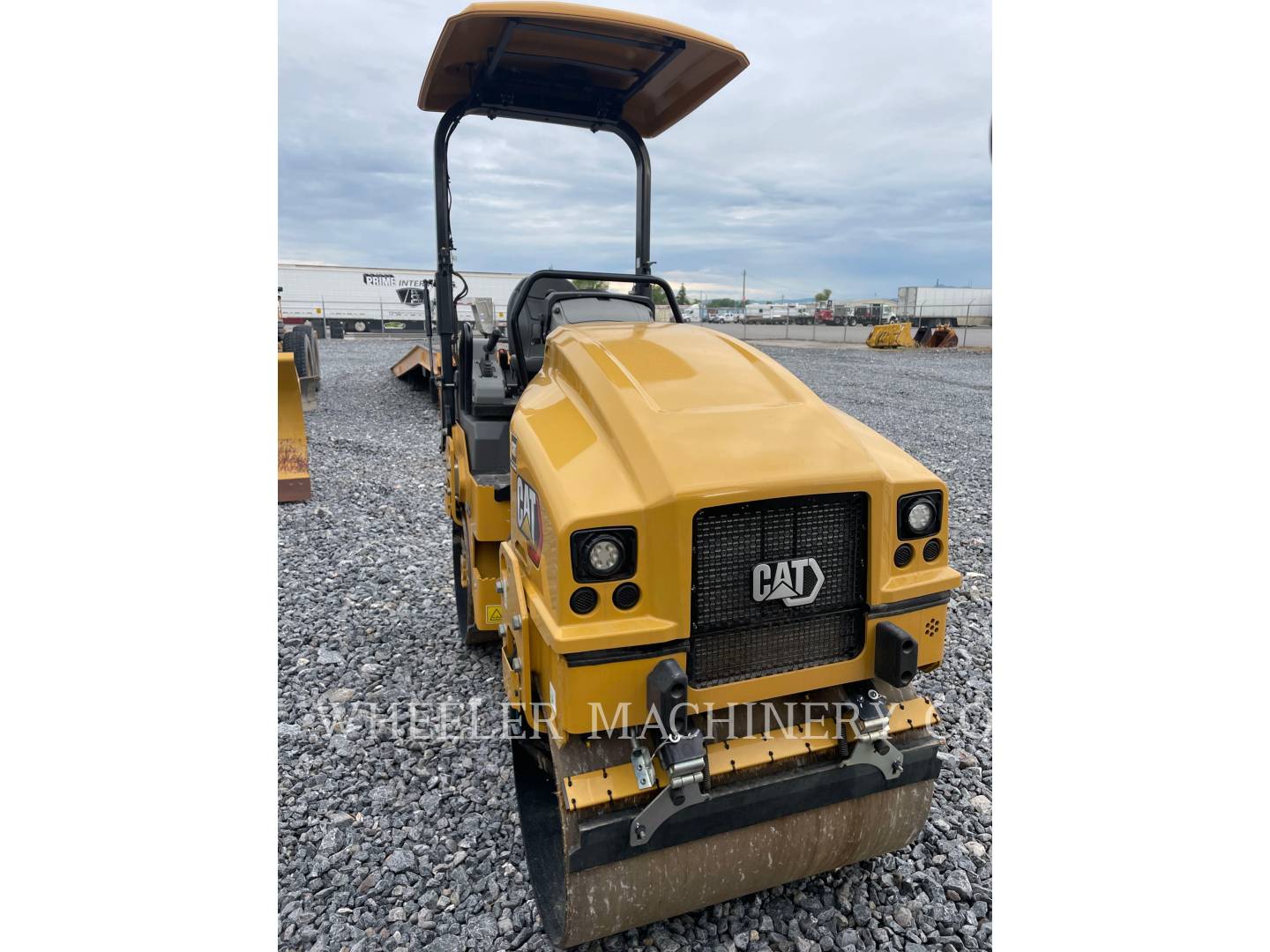 2023 Caterpillar CB2.5 GC Vibratory Double