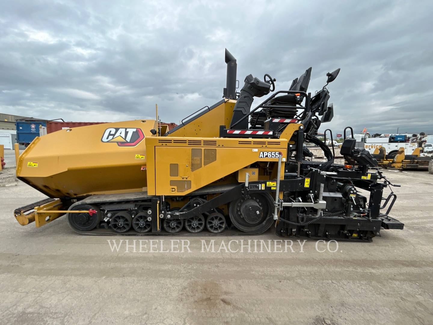 2022 Caterpillar AP655 Paver