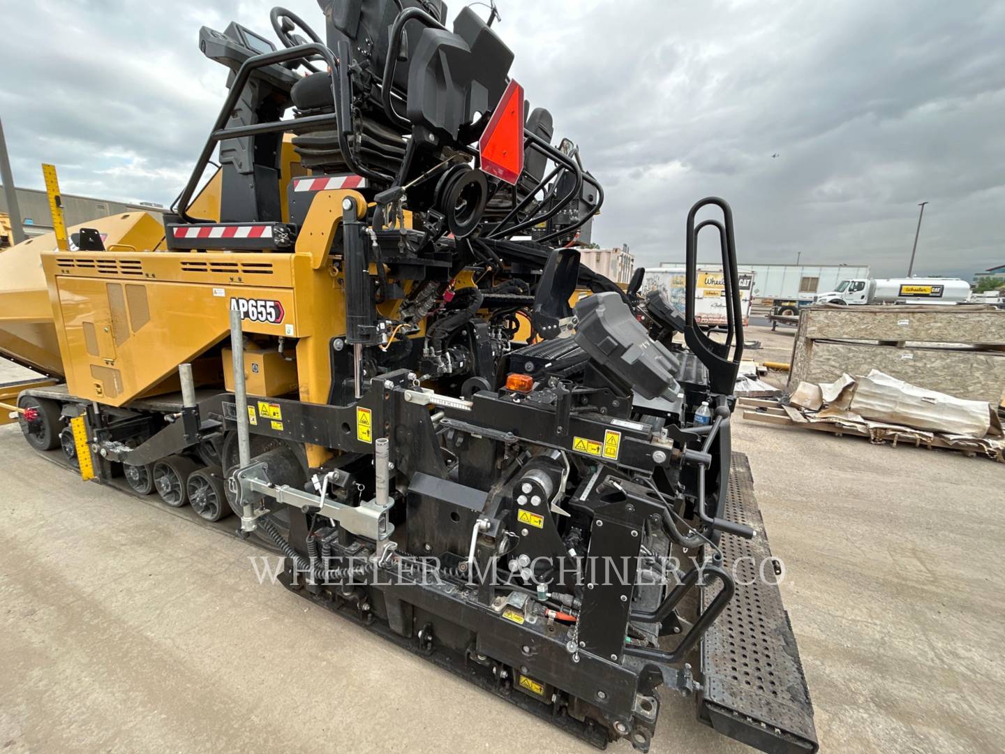 2022 Caterpillar AP655 Paver