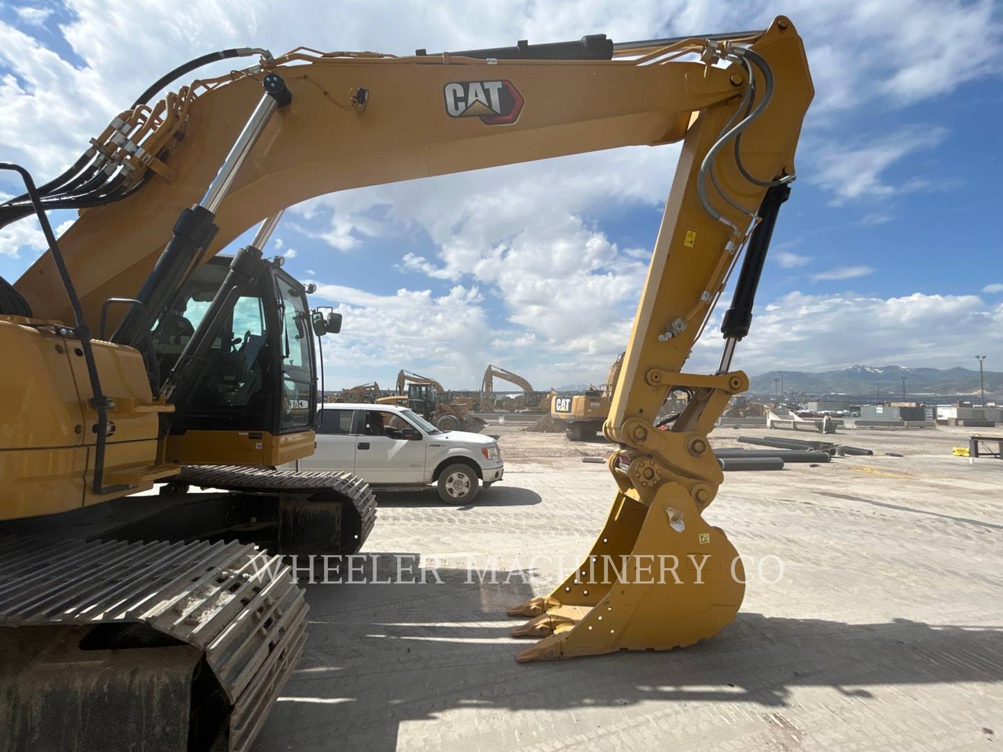 2023 Caterpillar 335 CF Excavator