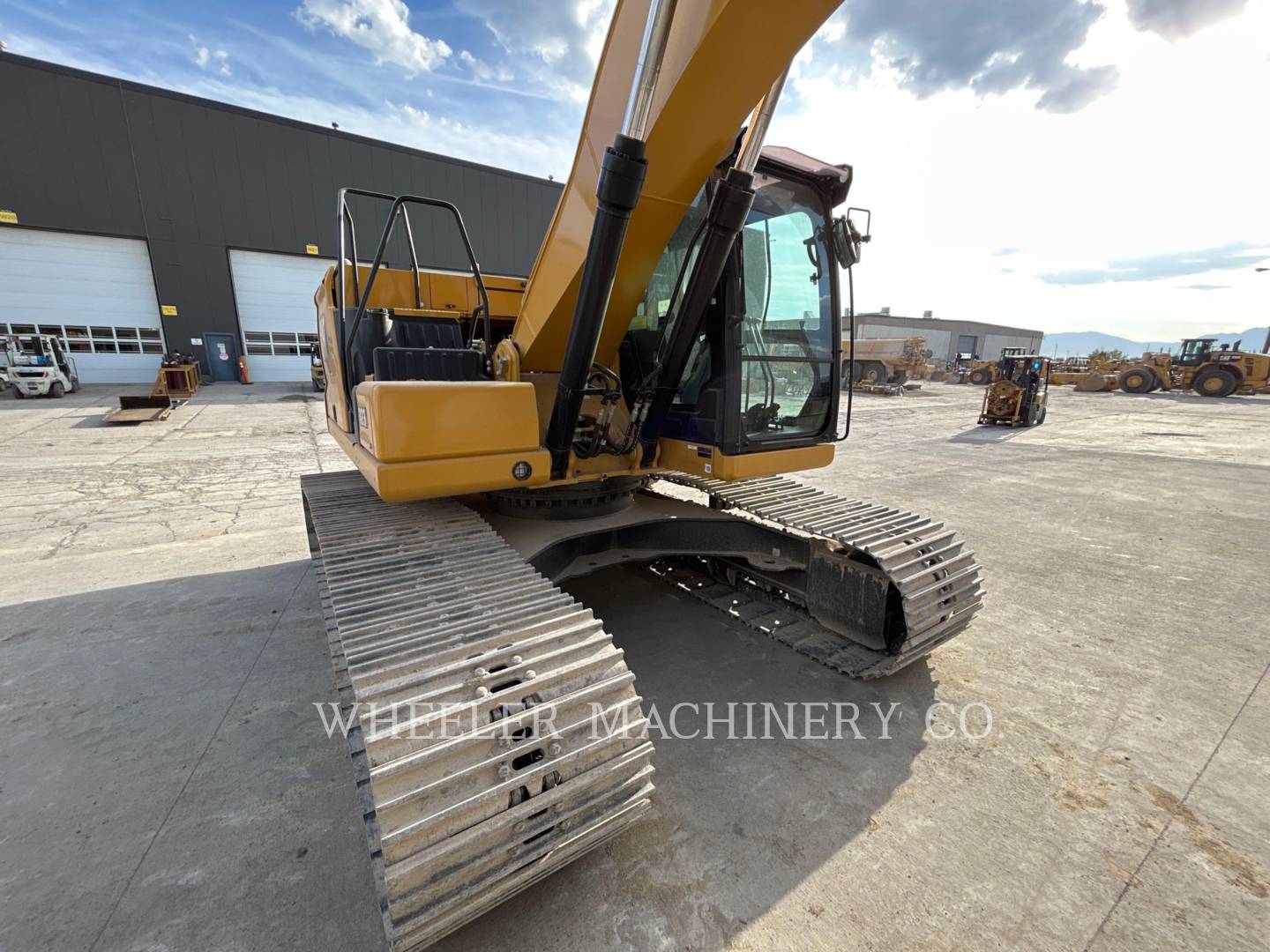 2023 Caterpillar 323 Excavator