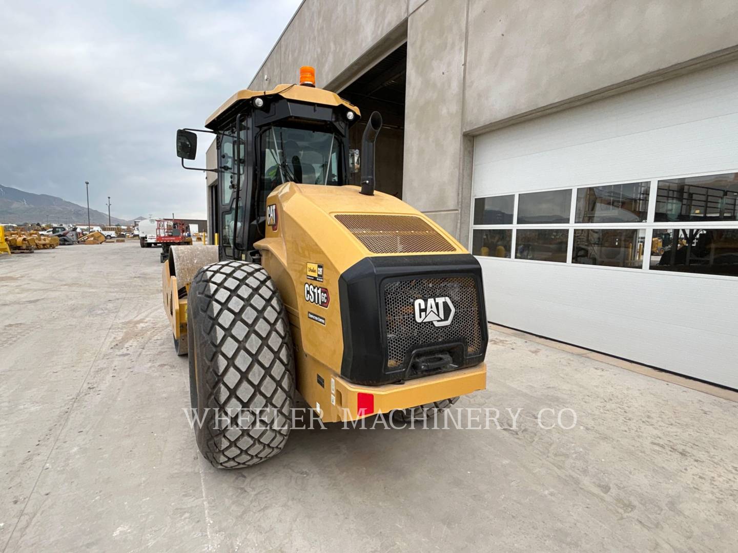 2023 Caterpillar CS11 GC Vibratory Single