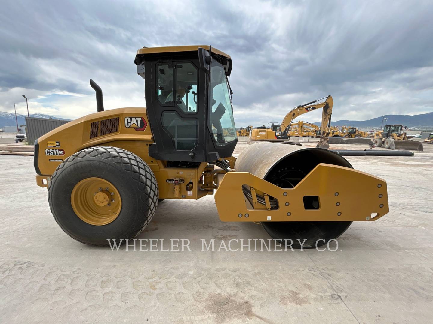 2023 Caterpillar CS11 GC Vibratory Single