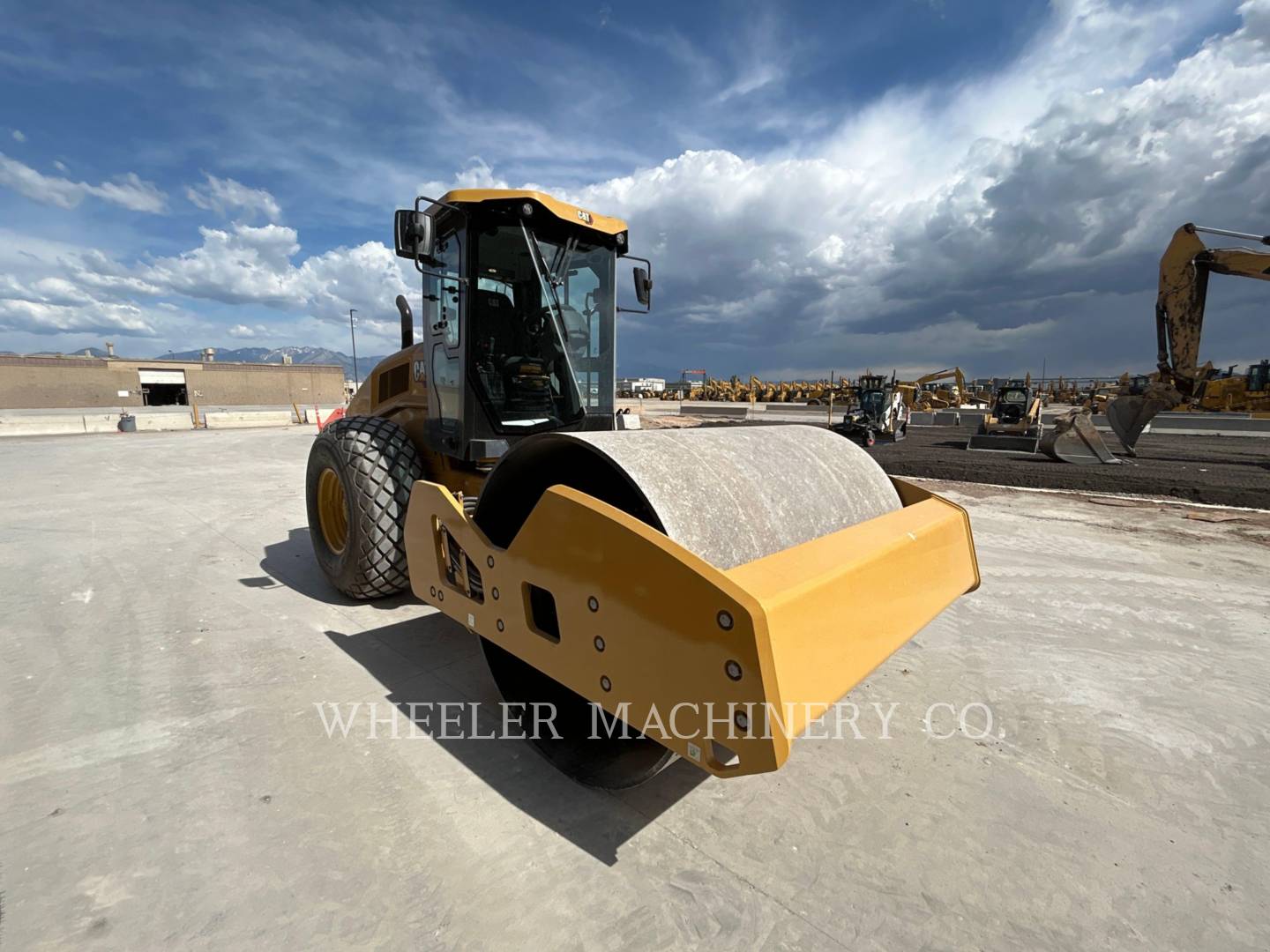 2023 Caterpillar CS11 GC Vibratory Single