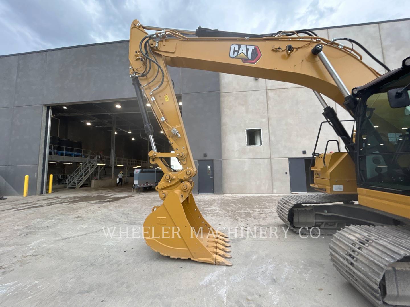 2022 Caterpillar 325 CF Excavator