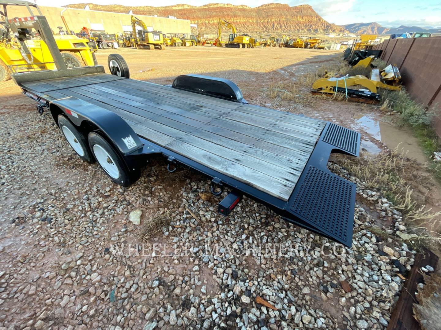 2022 Trail King TR TKT16GN Trailer