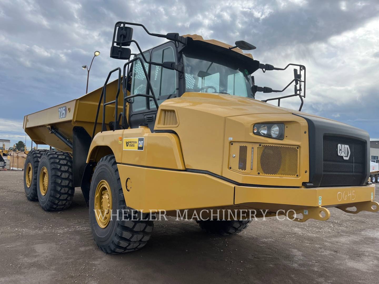 2023 Caterpillar 725 Articulated Truck