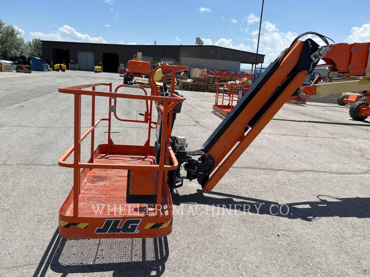 2022 JLG 660SJ SP Lift Truck