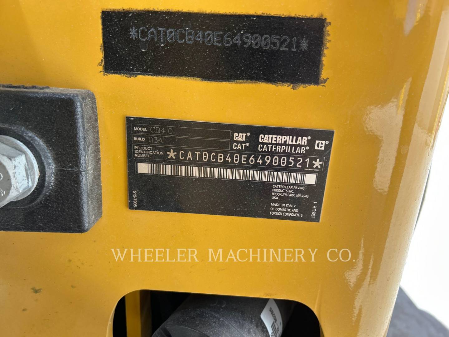 2023 Caterpillar CB4.0 Vibratory Double