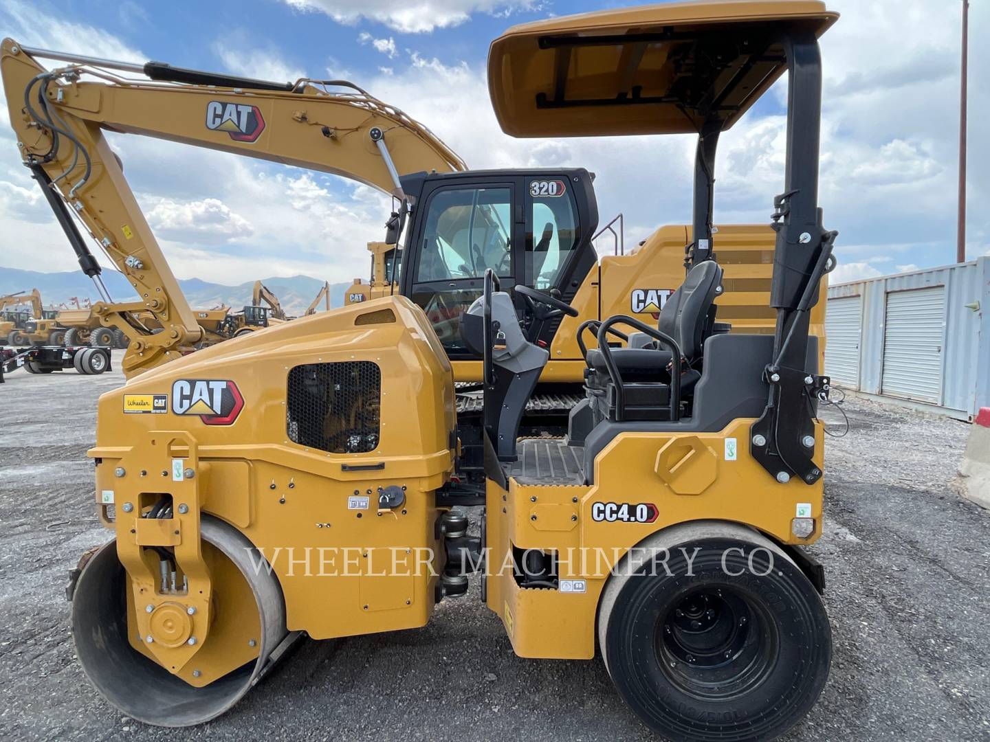 2023 Caterpillar CC4.0 Roller