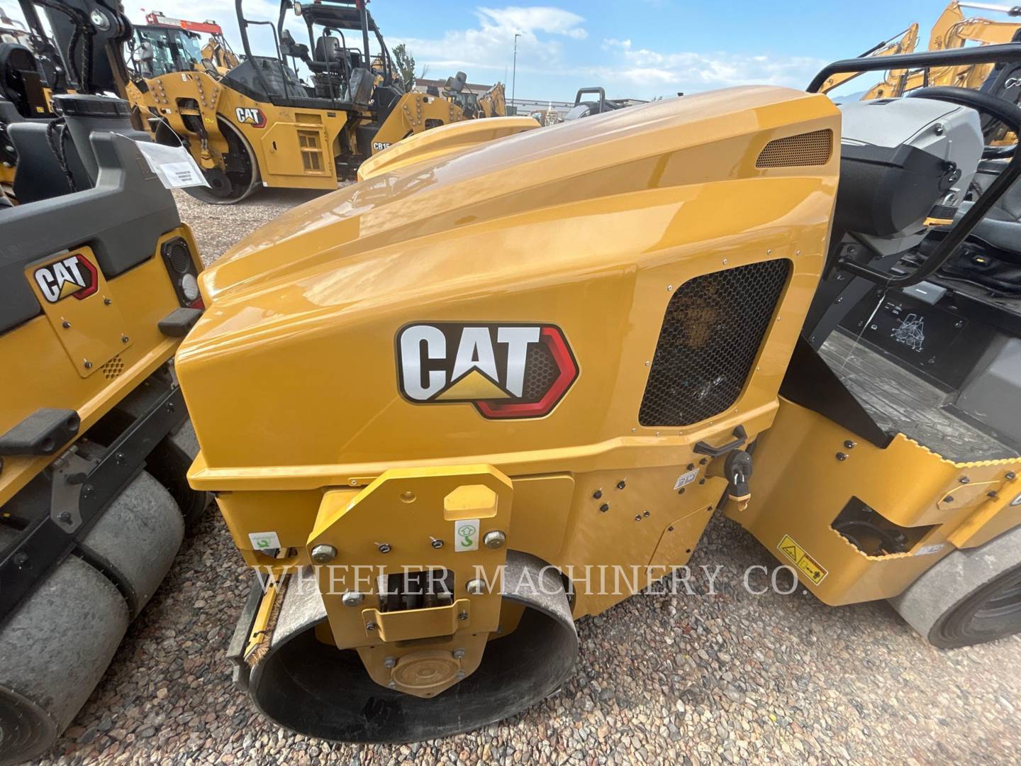 2023 Caterpillar CC4.0 Roller