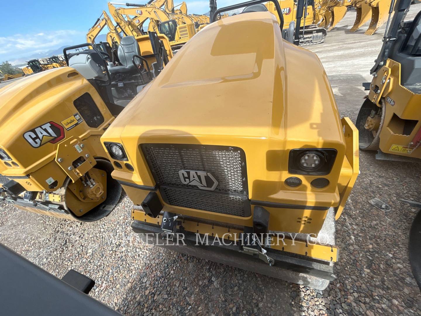 2023 Caterpillar CC4.0 Roller