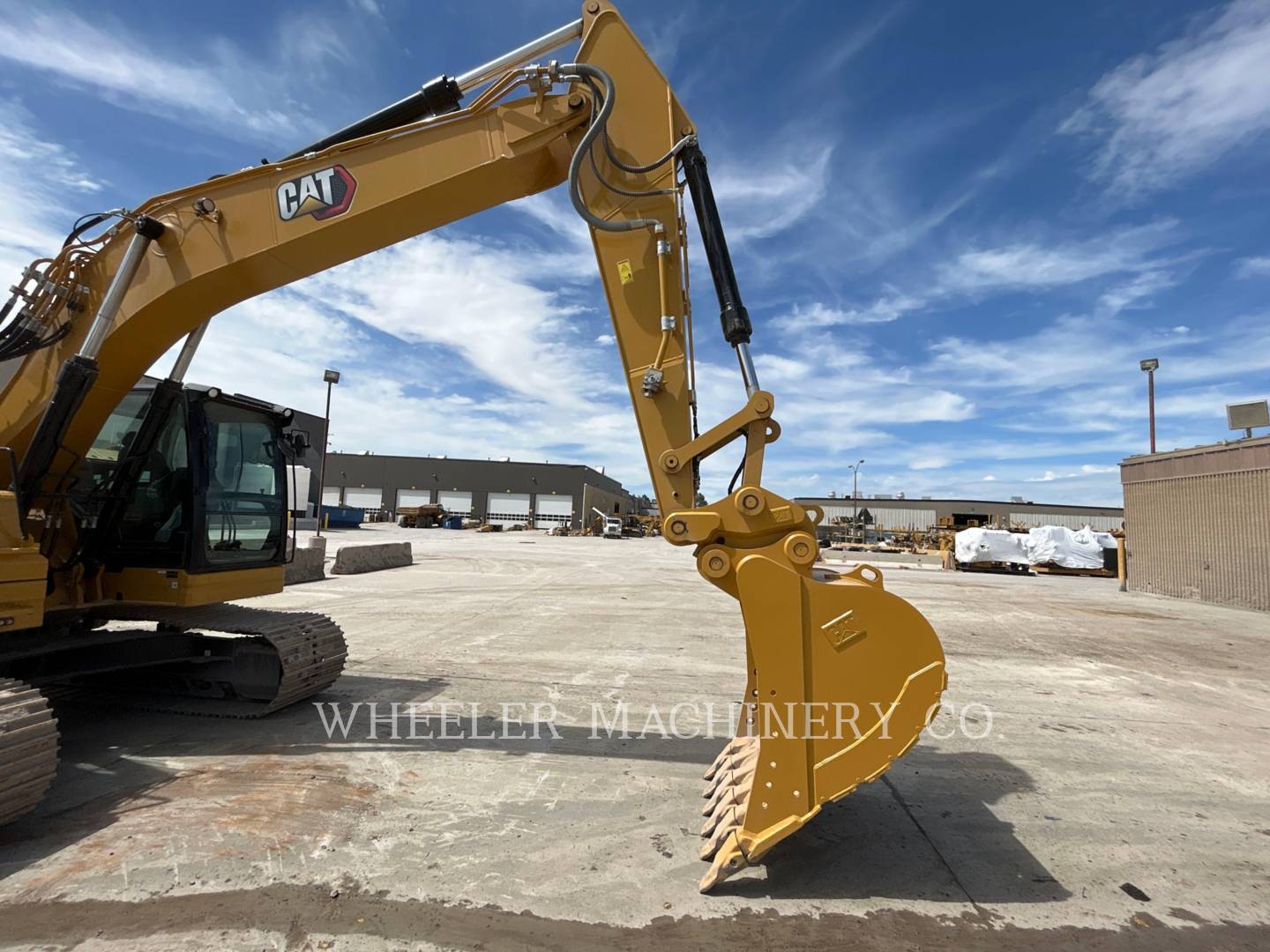 2022 Caterpillar 325 CF Excavator