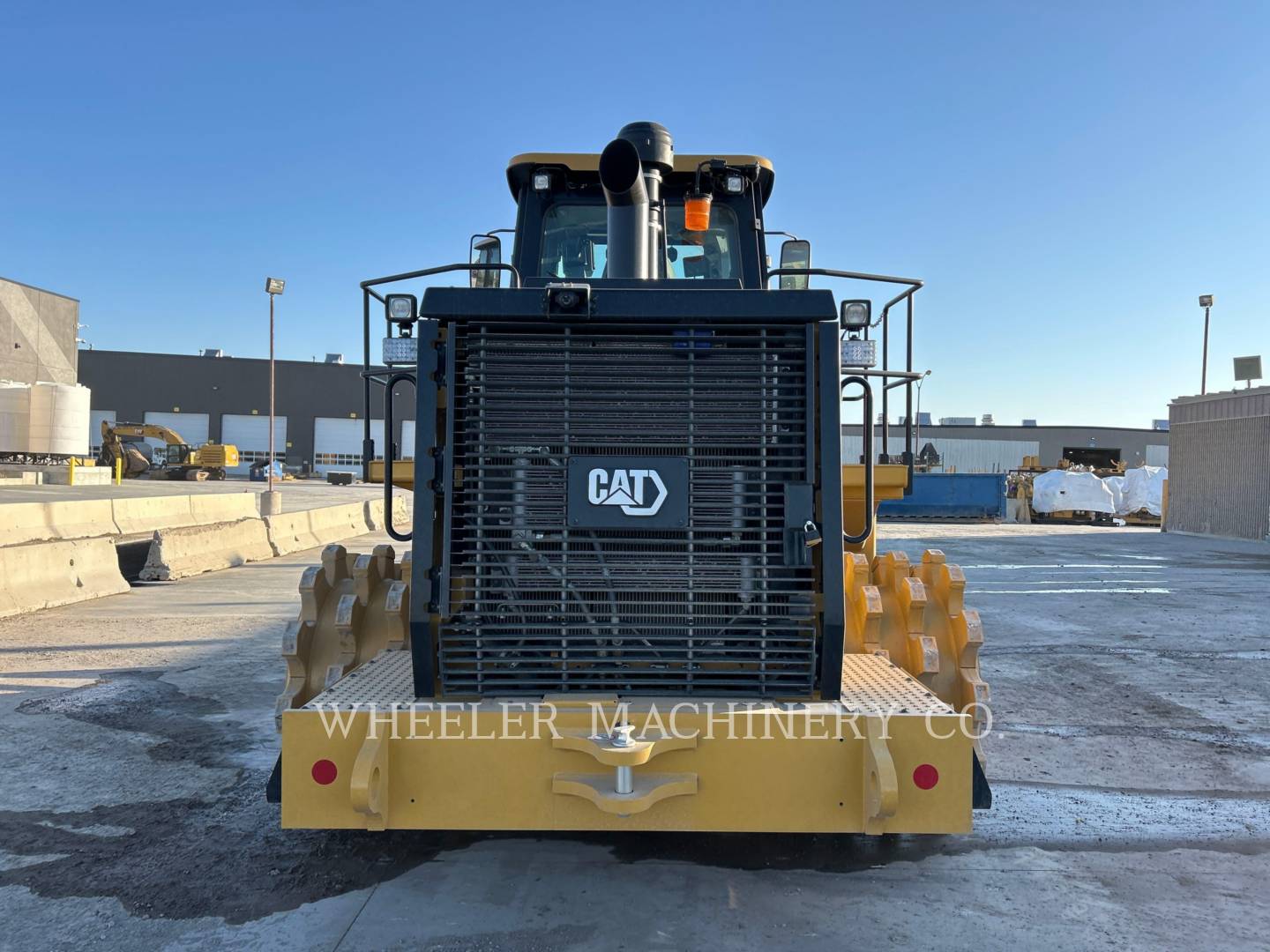 2023 Caterpillar 815 Compactor