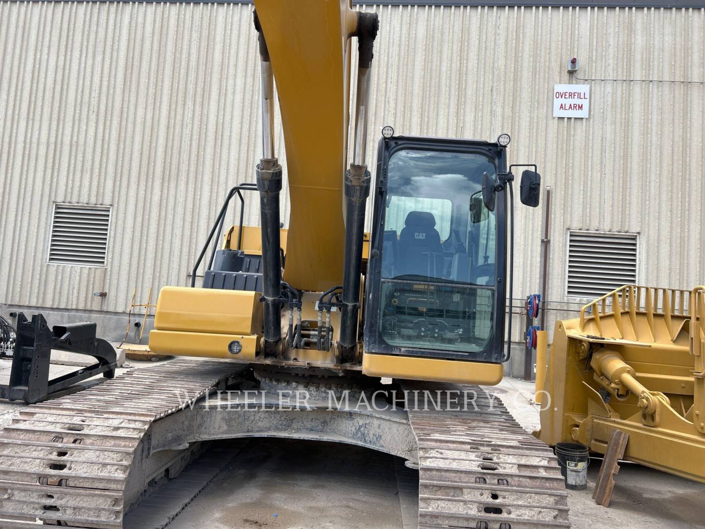 2022 Caterpillar 320 Excavator