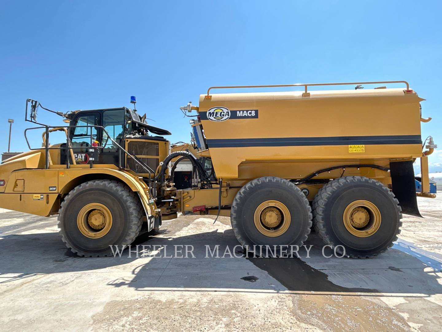 2023 Caterpillar WT 740 GC Articulated Truck