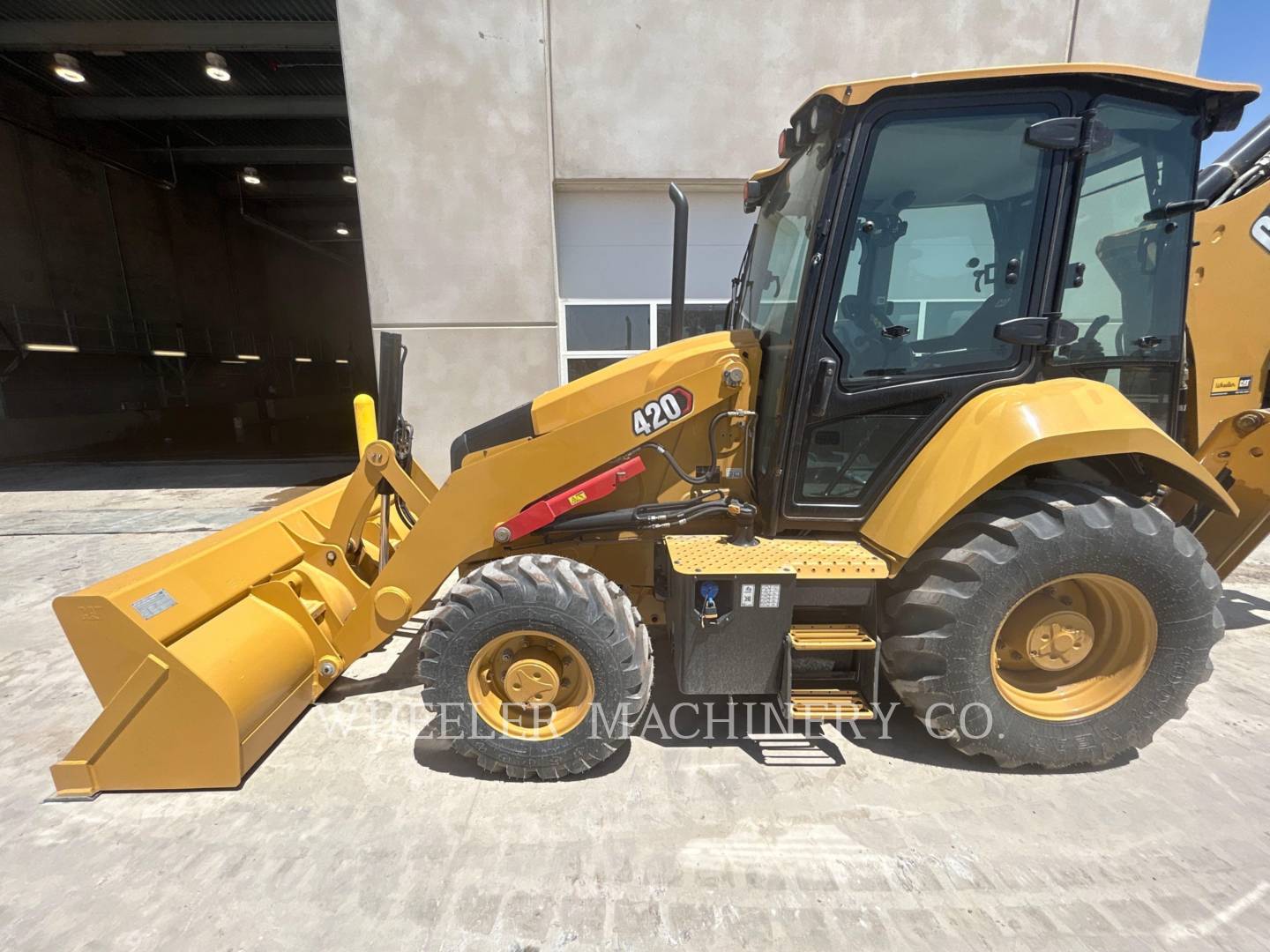 2023 Caterpillar 420 CF Tractor Loader Backhoe