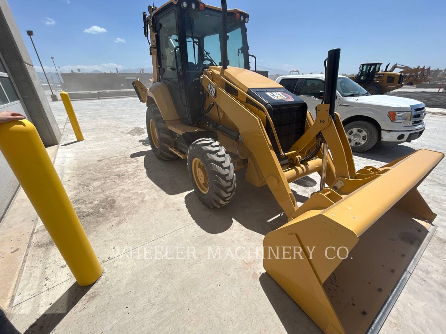 2023 Caterpillar 420 CF Tractor Loader Backhoe