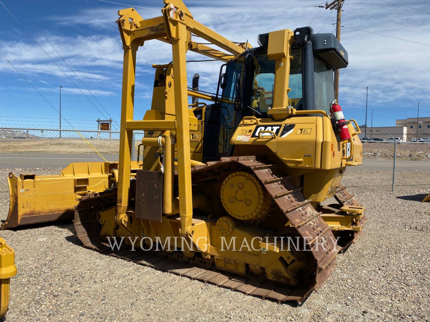 2010 Caterpillar D6N Crawler Pipe Layer