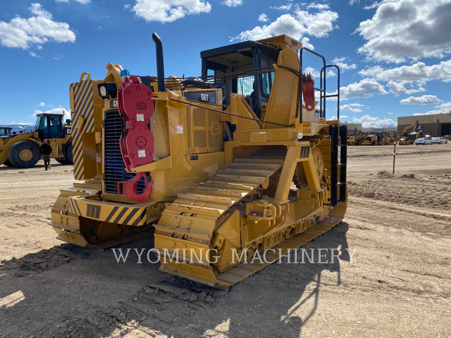 2011 Caterpillar D6T Crawler Pipe Layer