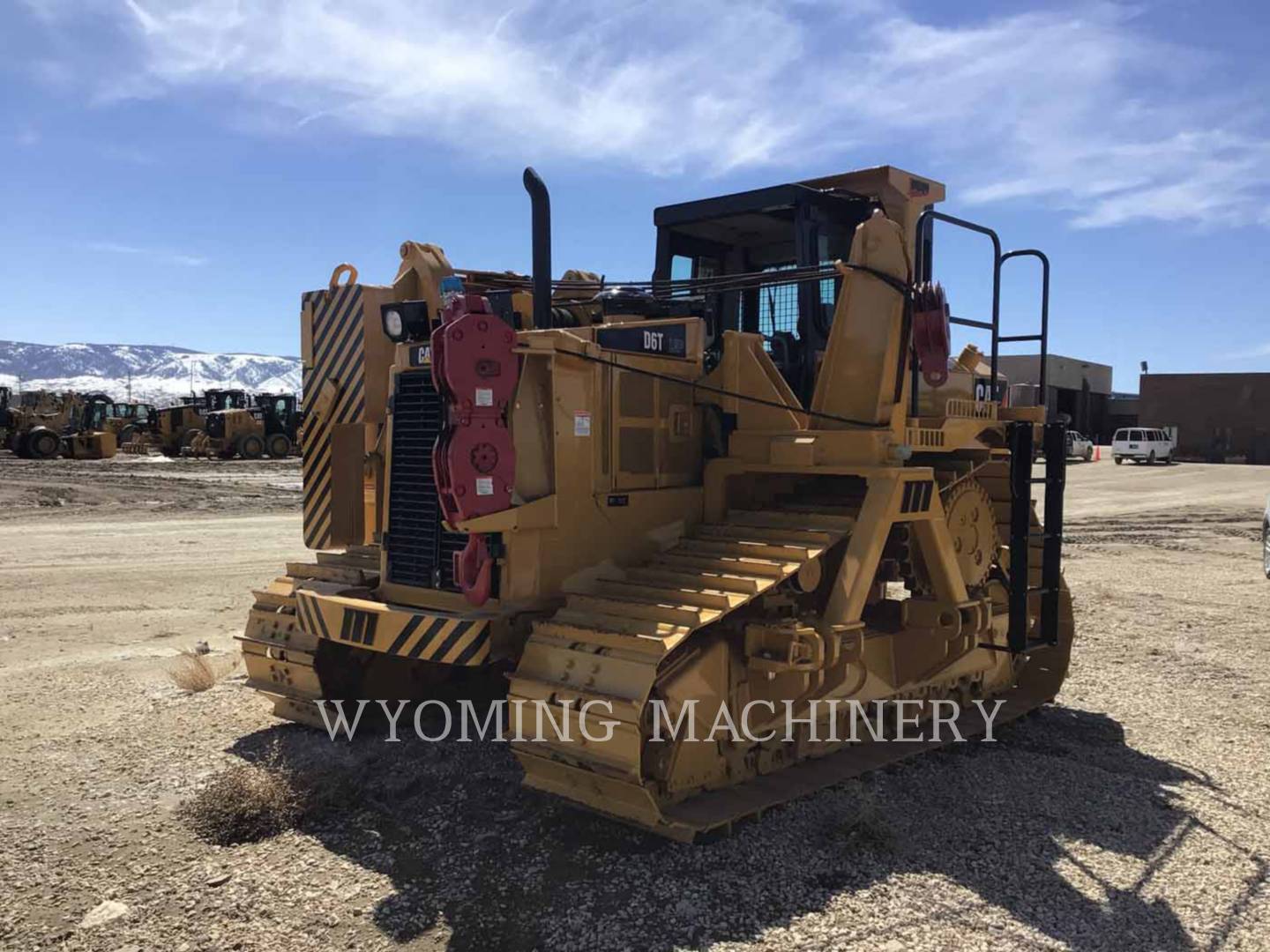 2011 Caterpillar D6T Crawler Pipe Layer