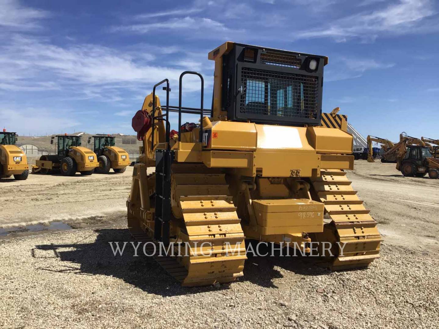 2011 Caterpillar D6T Crawler Pipe Layer