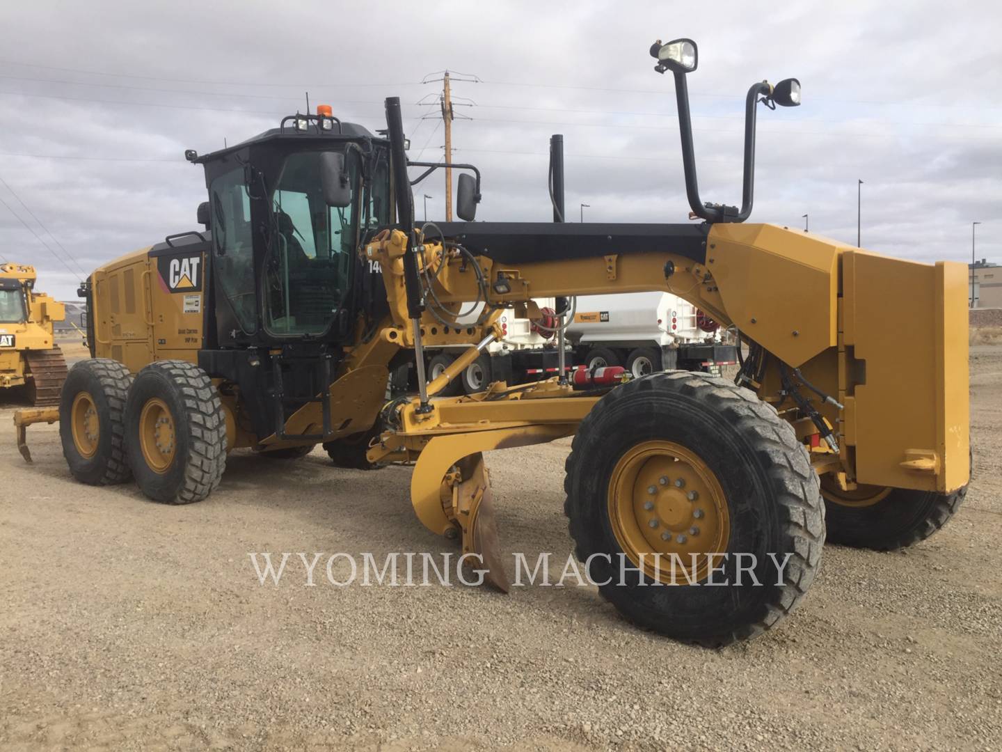 2014 Caterpillar 140M 2 Grader - Road