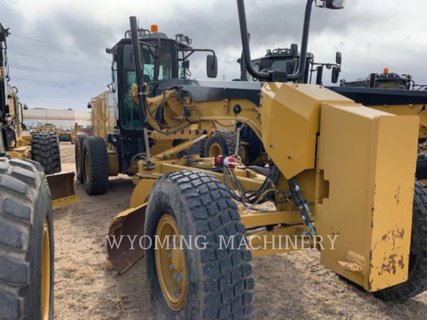 2014 Caterpillar 140M 2 Grader - Road