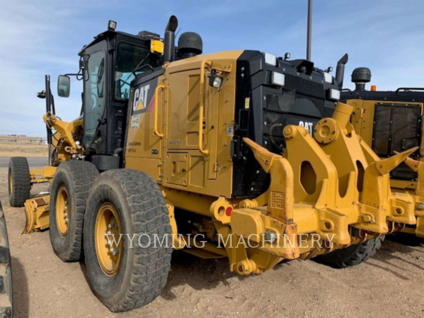 2014 Caterpillar 140M 2 Grader - Road