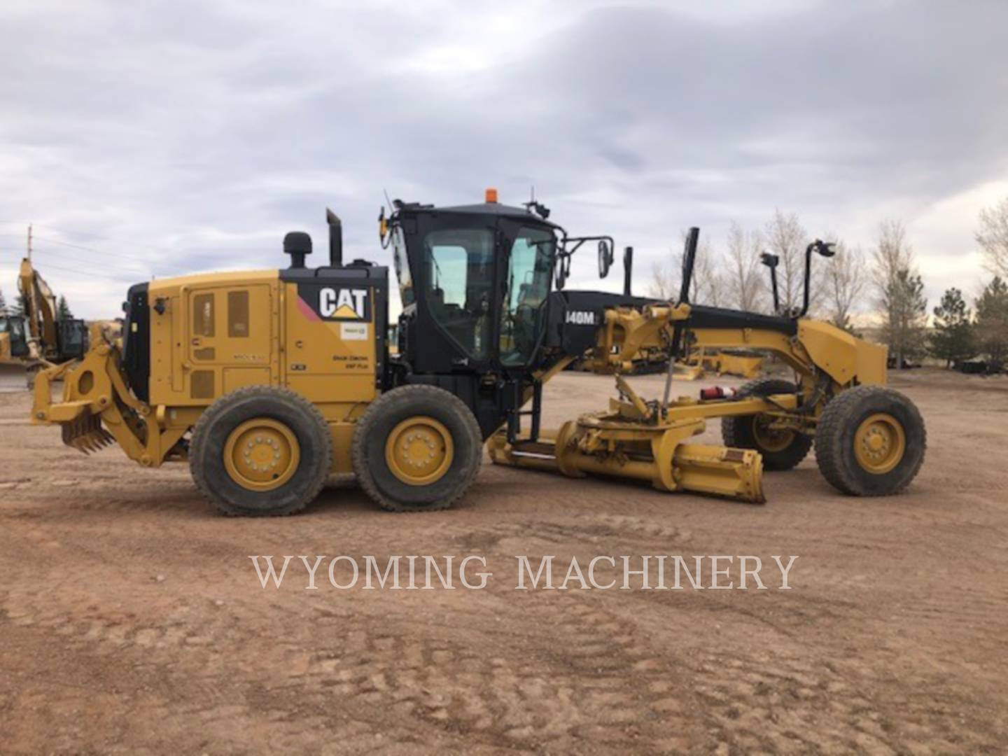 2014 Caterpillar 140M 2 Grader - Road