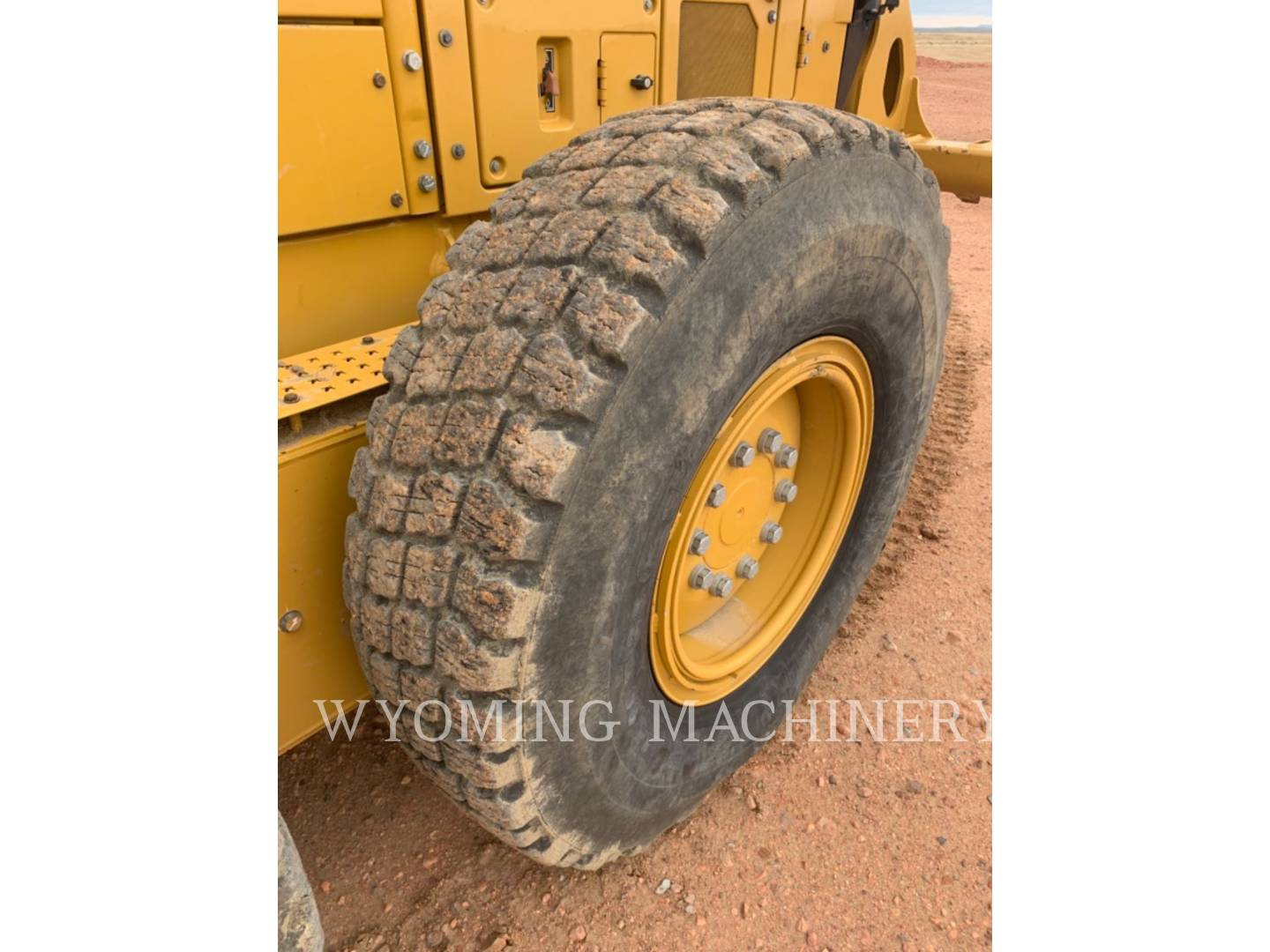 2013 Caterpillar 140M 2 Grader - Road