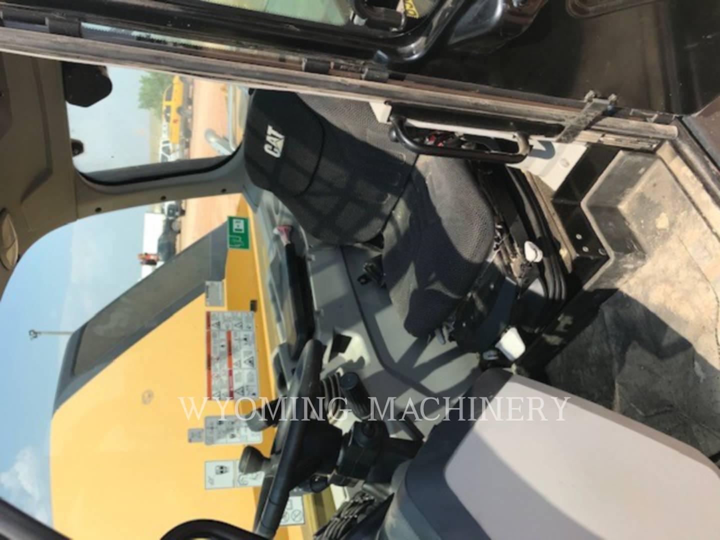 2019 Caterpillar TH408D TeleHandler