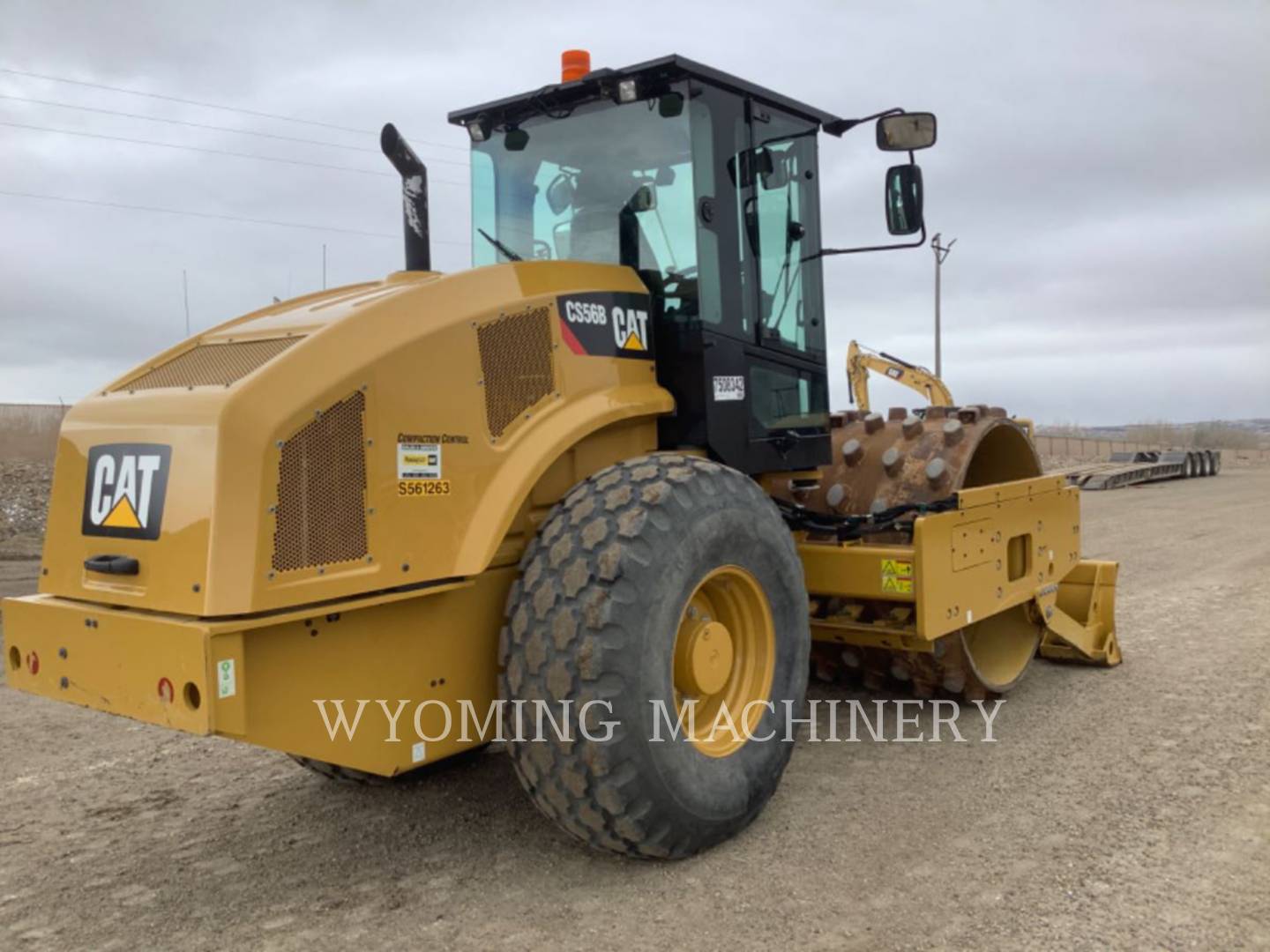 2020 Caterpillar CS56B Compactor