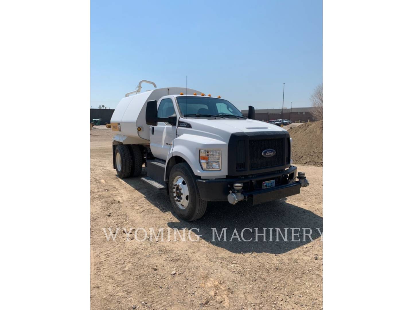 2018 Ford F750 WT Truck