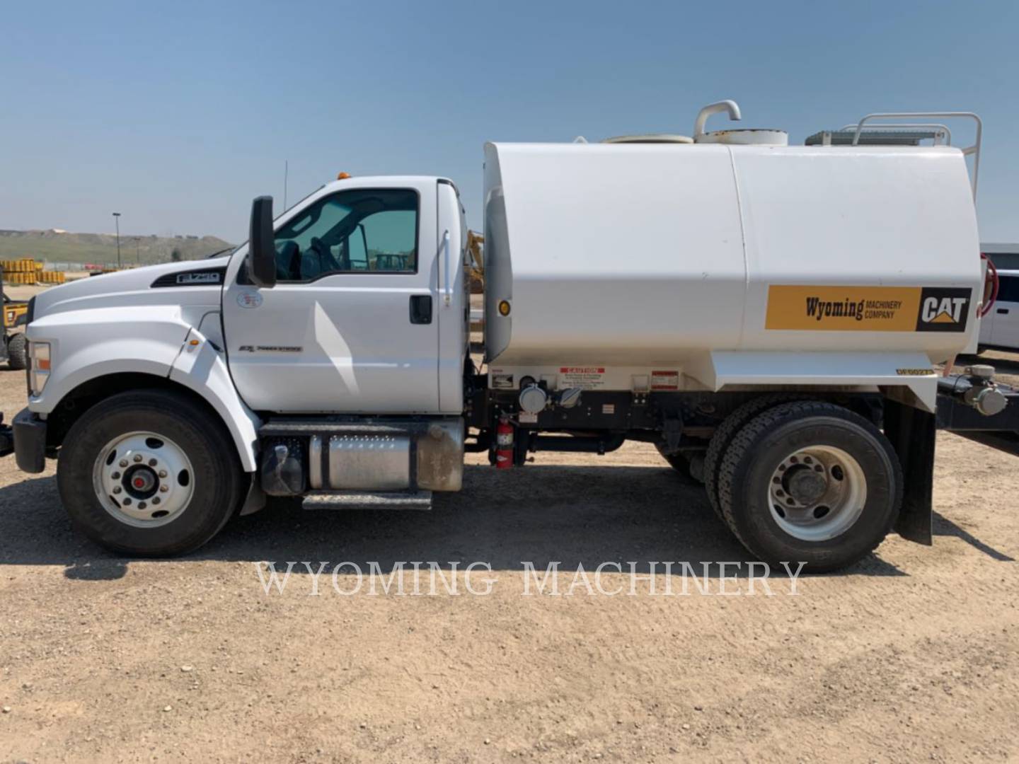 2018 Ford F750 WT Truck