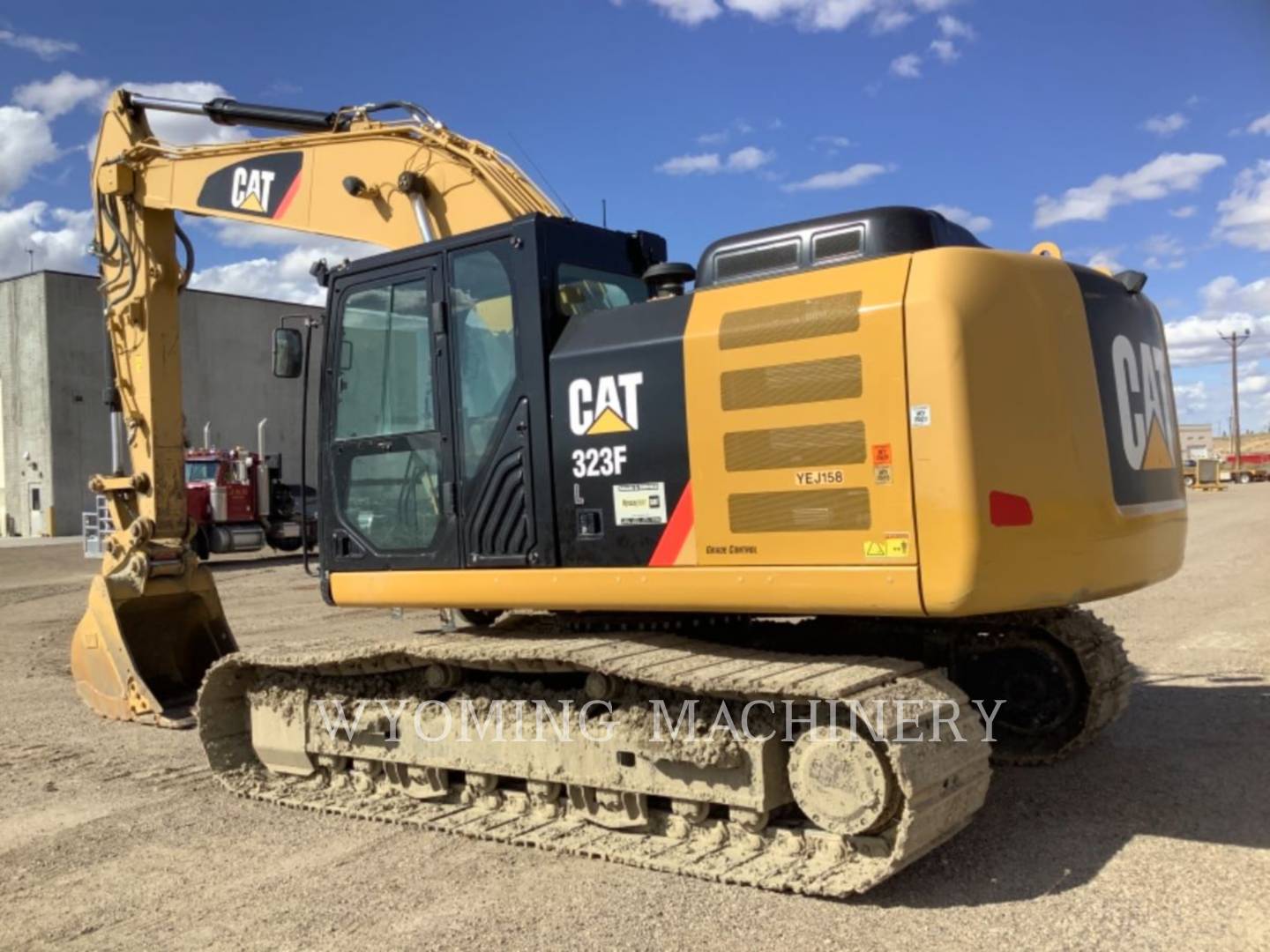 2015 Caterpillar 323F Excavator