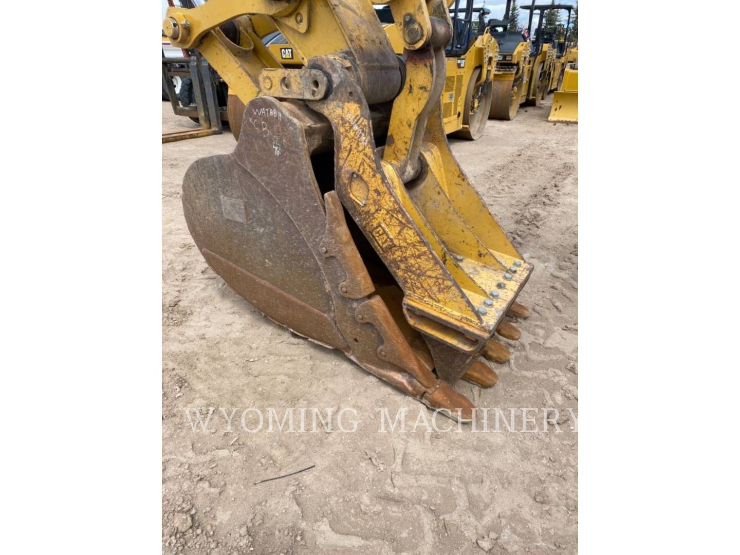 2019 Caterpillar 330 Excavator