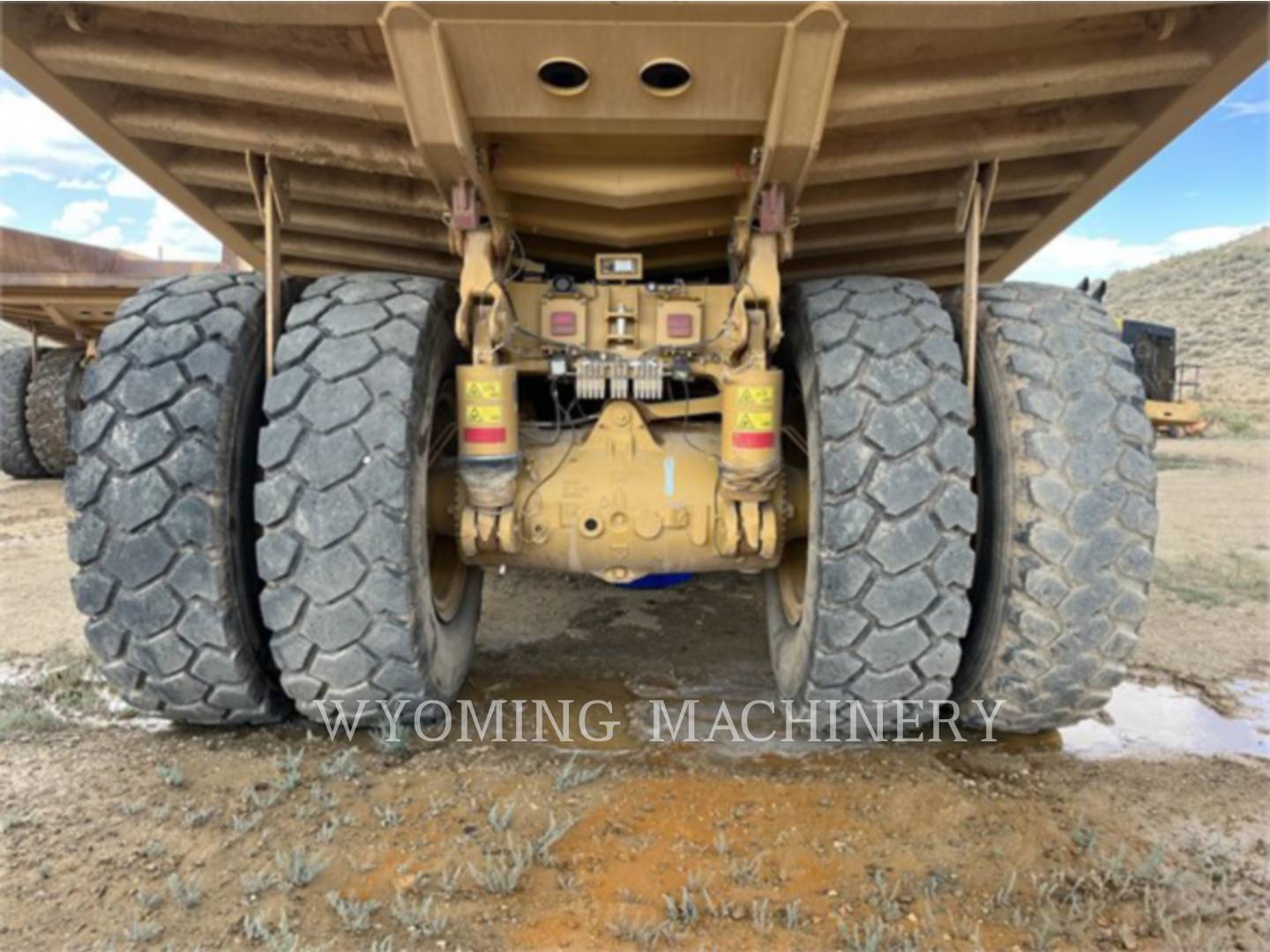 2012 Caterpillar 777G Truck