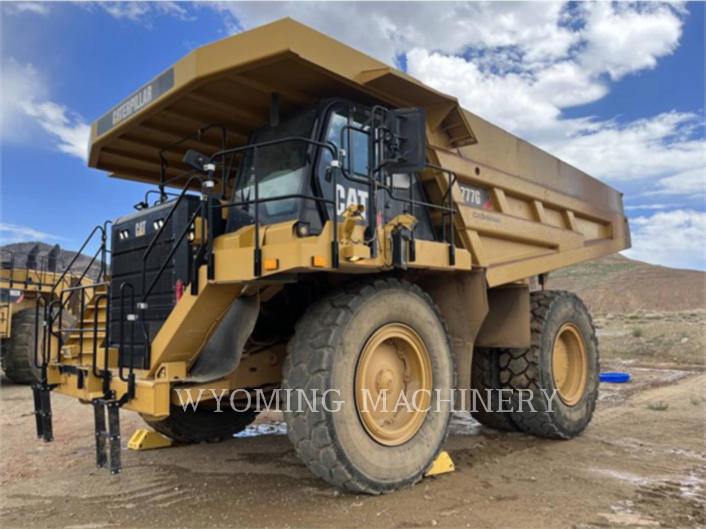 2012 Caterpillar 777G Truck