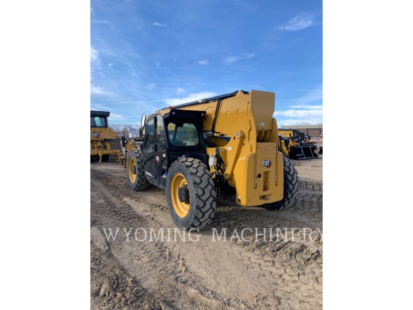 2022 Caterpillar TL1055 TeleHandler