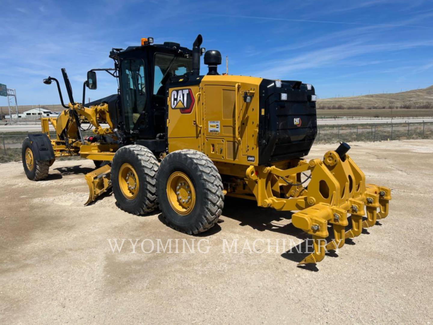 2023 Caterpillar 150 AWD Grader - Road