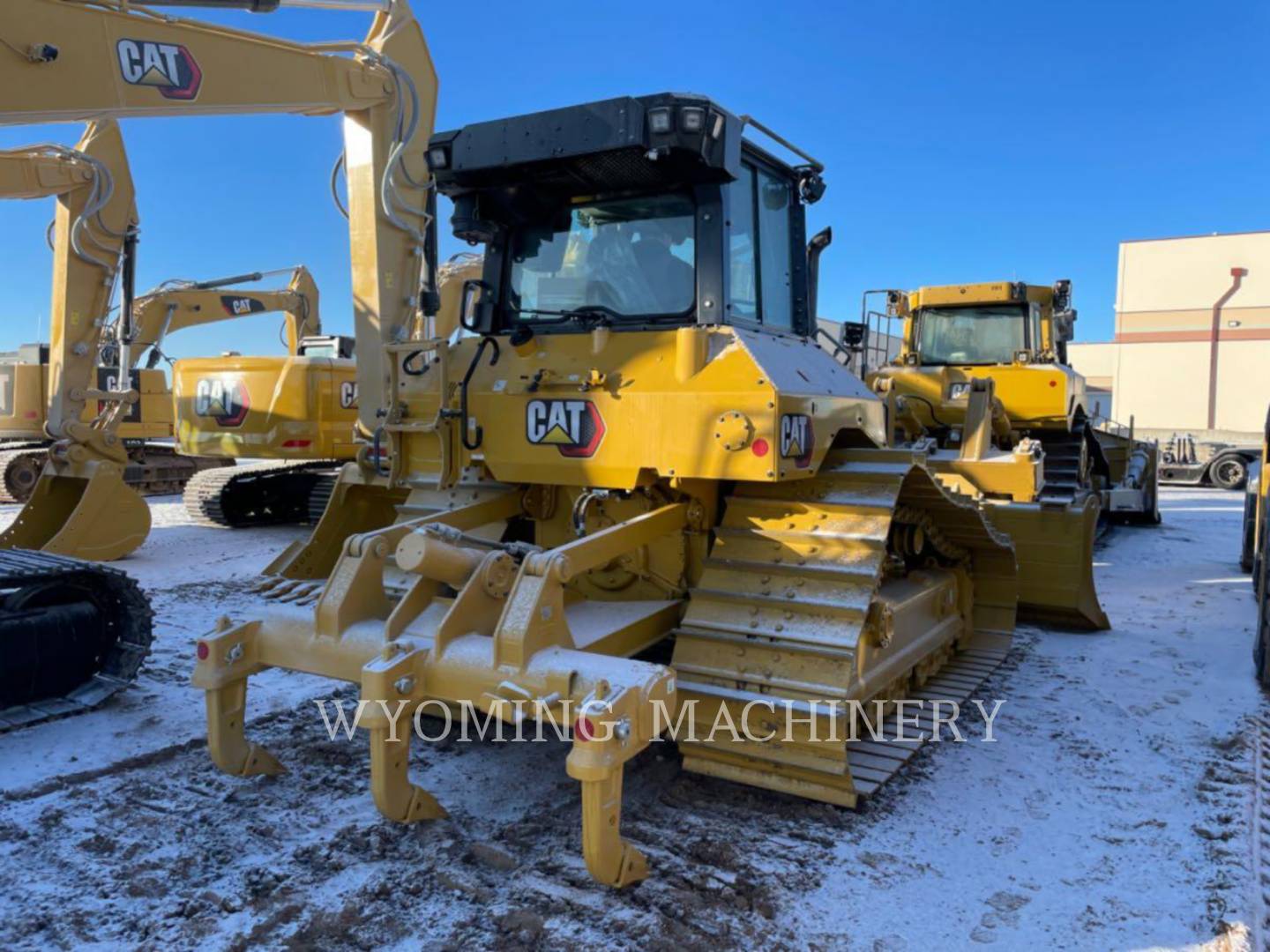 2022 Caterpillar D5 LGP Dozer